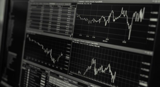 Explain to the Multiple-Regression Analysis!