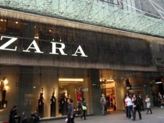 Zara Case Study - Why they are Best in Fashion Business Model Image