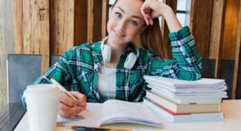 Some Ways to Earn in College highest extra paying money Jobs