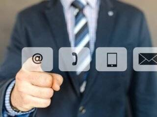 What is the Effective Communication in Project Management Image