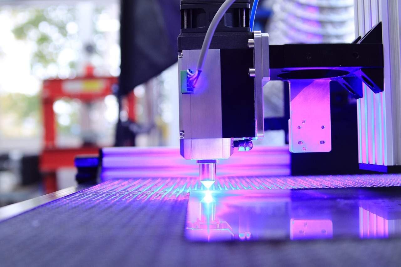 Advantages of Laser Engraving Machines in the Industrial World Image