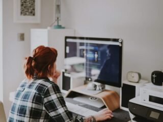 UI vs UX design What’s the Difference Image
