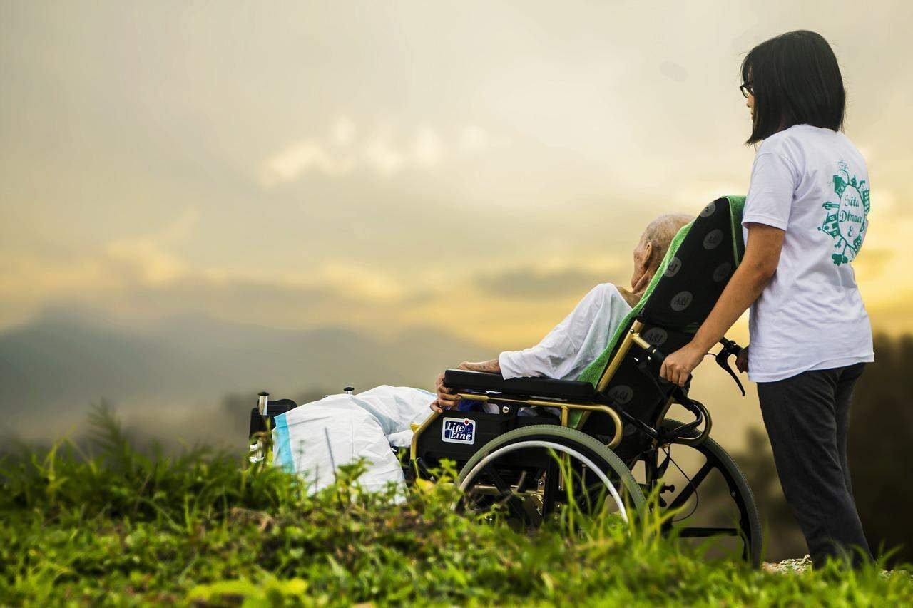 Aged Care and Theories of Ageing with few Case Study Image