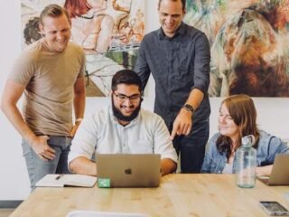 What Integrating new employees into the workplace Image