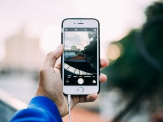 How to choose an Apple live photo and video Image
