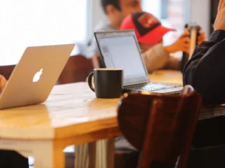 Is there the make easy Difference Between GPON and EPON Image