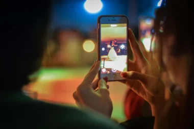 How Can a Personalized Video Marketing Platform Help Your Business Image