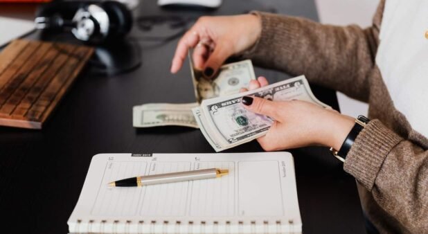 What is online bookkeeping software: How to be Know