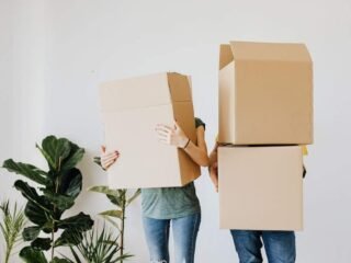How to Understand the Pros and Cons of a Reverse Mortgage Image