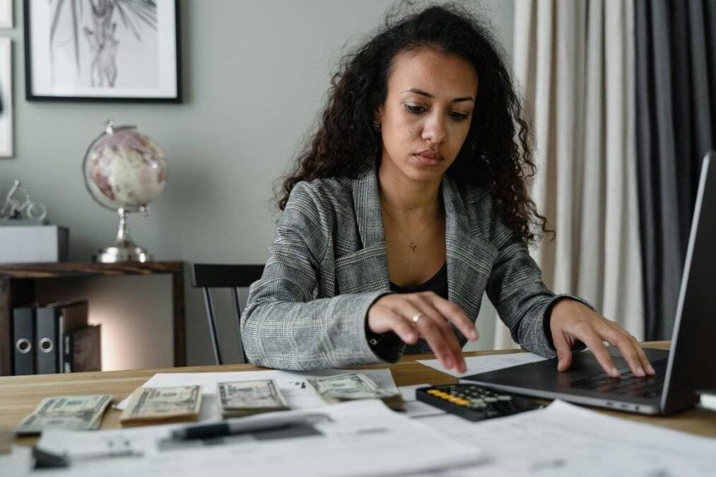 What is the purpose of financial accounting in business?