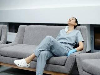 The Ultimate Guide to How to Become a Travel Nurse