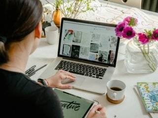 The Evolution of Online Advertising
