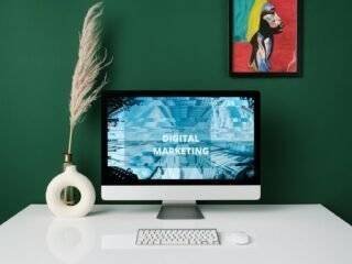 The Advantages and Disadvantages of Digital Advertising