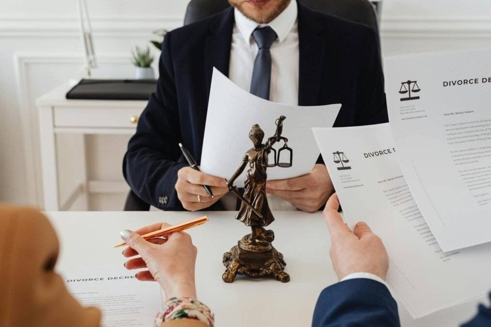Why Your Law Firm Needs an SEO Company for Lawyers