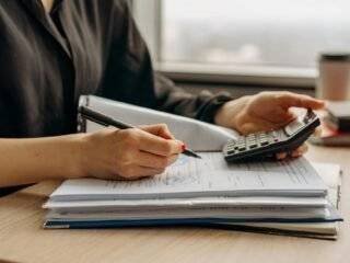 How Much Do Accountants Make? A Comprehensive Guide to Salaries